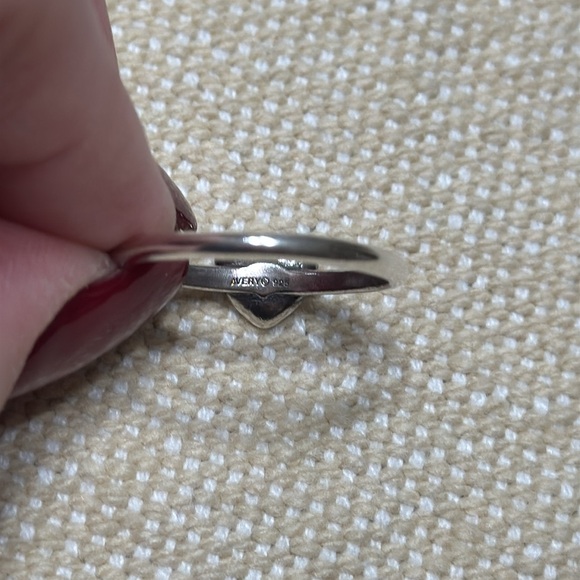 James Avery Retired Love Unlocked Ring Size 10 - Picture 6 of 7